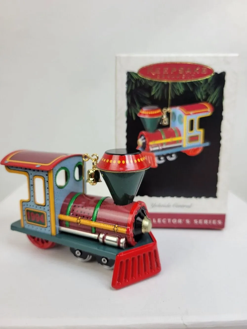 Hallmark Yuletide Carol Santa Train Locomotive #1 in Yuletide Central Series 94